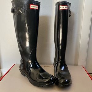 Hunter black high boots